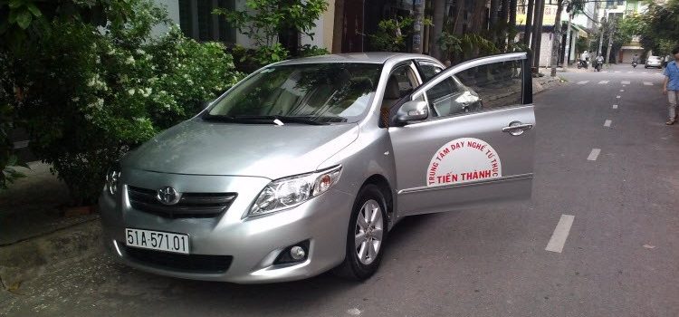 Học Bằng Lái Xe Ô tô Quận 9 B1 B2 C Đậu 100% – THI SỚM 2025 Học Bằng Lái Xe Ô tô Quận 9 B1 B2 C Đậu 100% – THI SỚM 2025